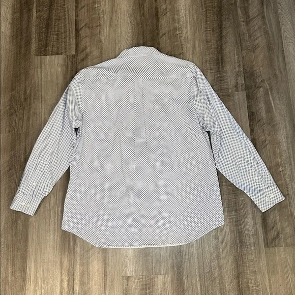 Jos. A. Bank Tailored Fit Geometric Long Sleeve Button Down - Large - Picture 3 of 6